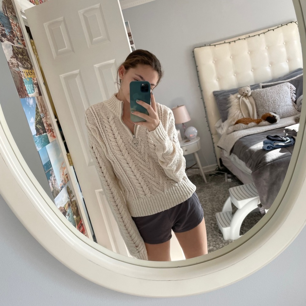 Pacsun sweater